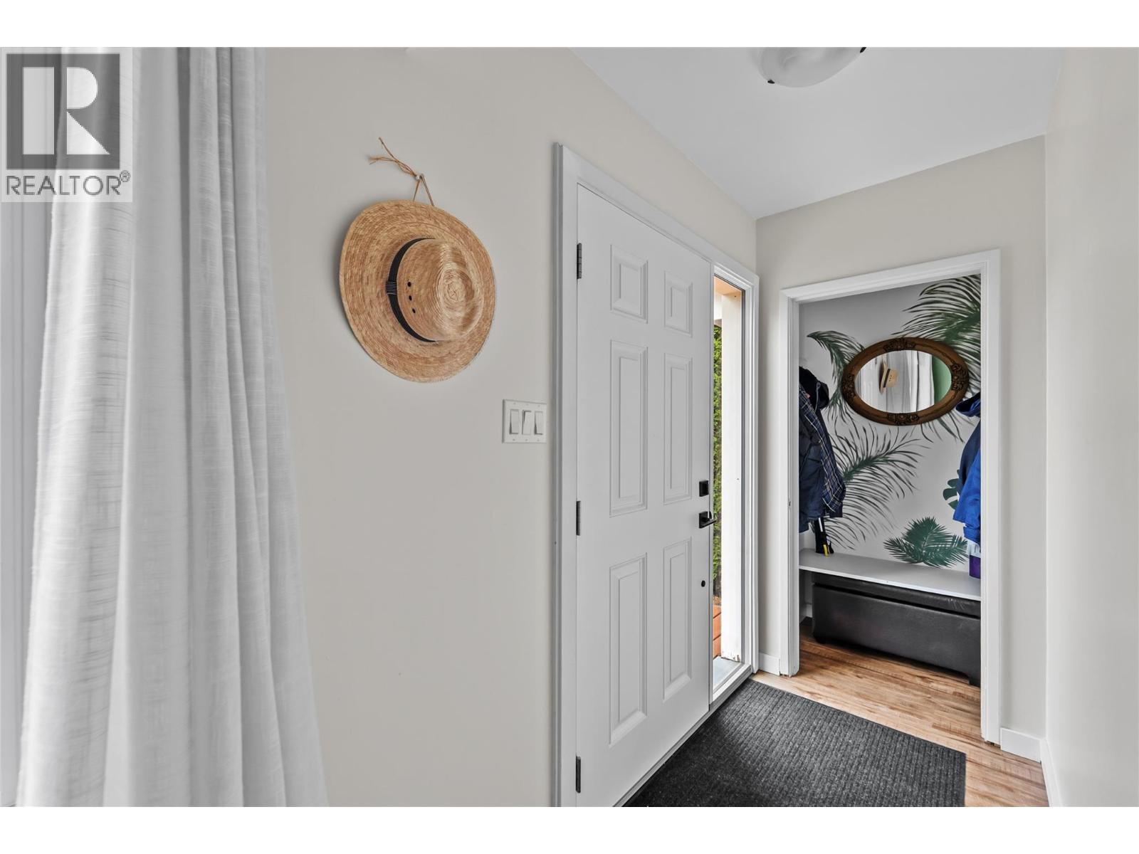 1735 Quilchena Avenue, Merritt, British Columbia  V1K 1B8 - Photo 4 - 10389621