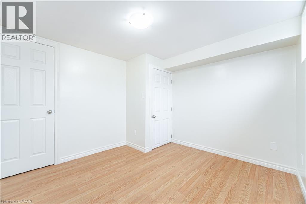 297 Mohawk Road W, Hamilton, Ontario  L9C 1W2 - Photo 35 - 40848071