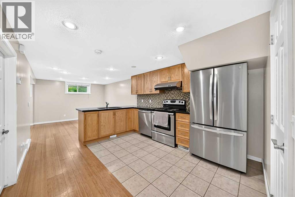 5116 Forego Avenue, Calgary, Alberta  T2A 2C6 - Photo 21 - A2340979