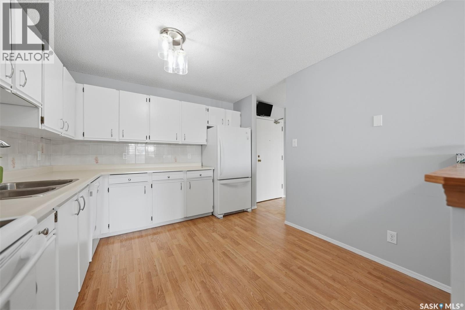 211 706 Confederation Drive, Saskatoon, Saskatchewan  S7L 5R7 - Photo 8 - SK046883