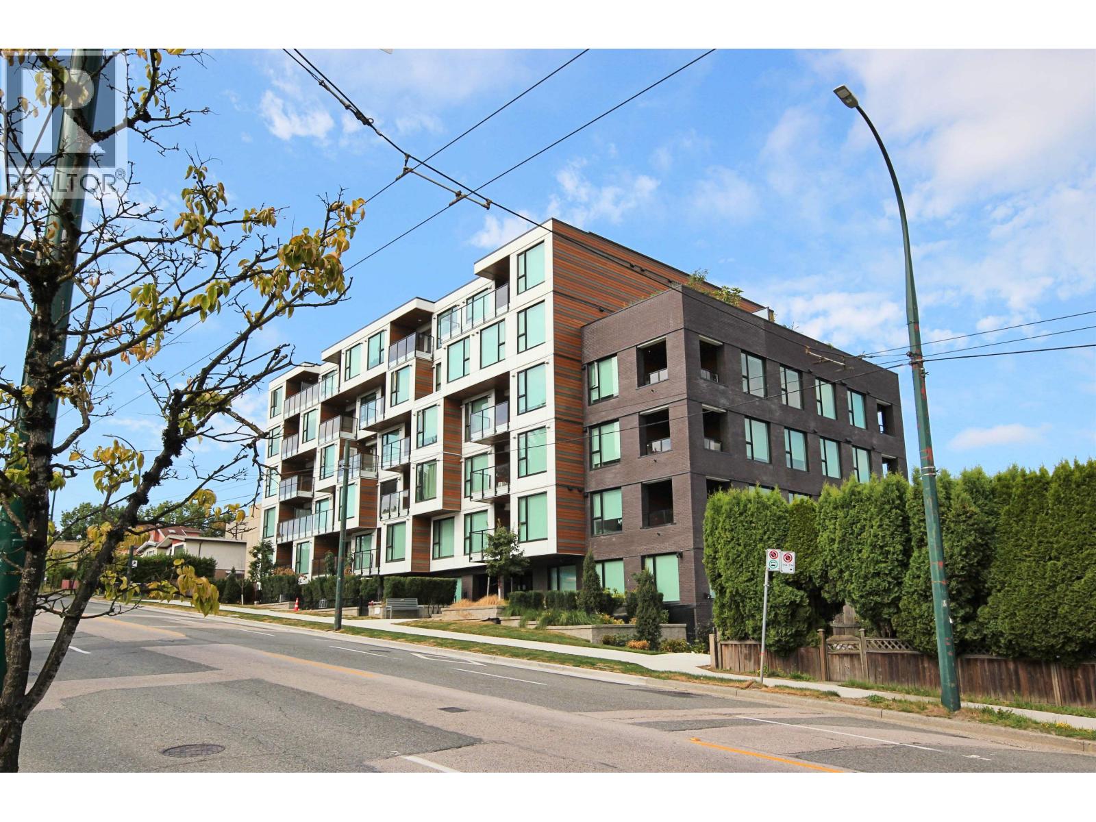 105 5399 JOYCE STREET, Vancouver, British Columbia