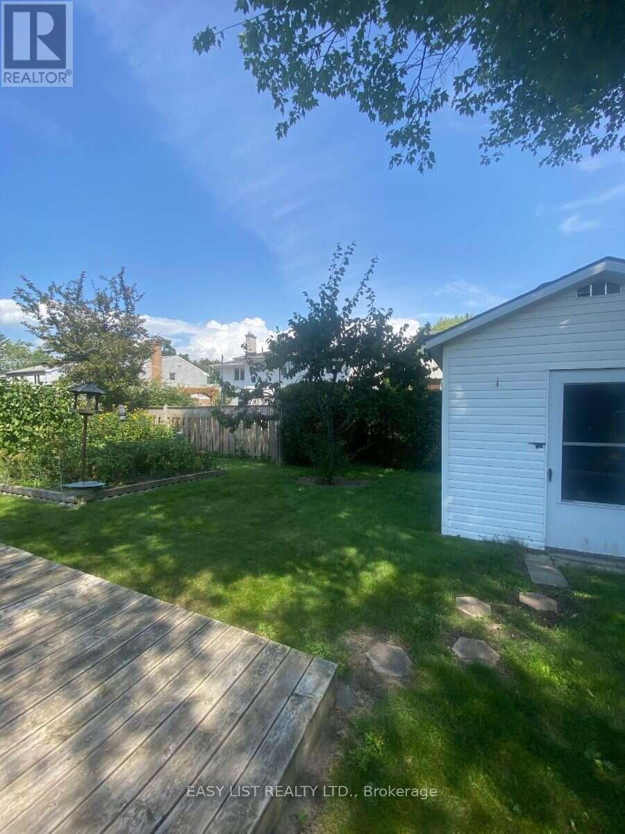 2154 Dutton Crescent, Ottawa, Ontario  K1J 6K4 - Photo 5 - X13723686