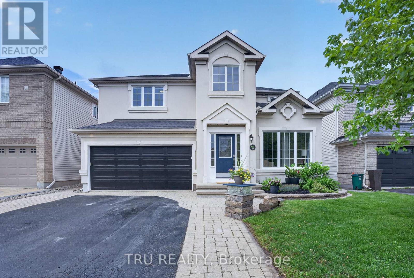 57 GOLFLINKS DRIVE, Ottawa, Ontario