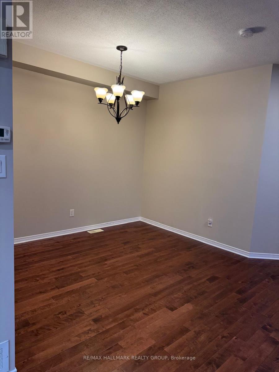 248 Badgeley Avenue, Ottawa, Ontario  K2T 0A7 - Photo 12 - X13723728