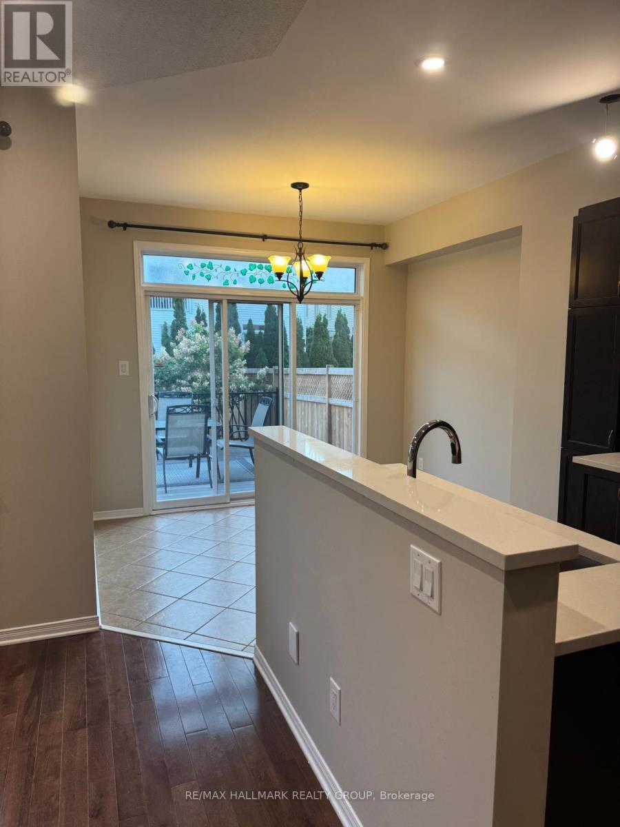 248 Badgeley Avenue, Ottawa, Ontario  K2T 0A7 - Photo 5 - X13723728