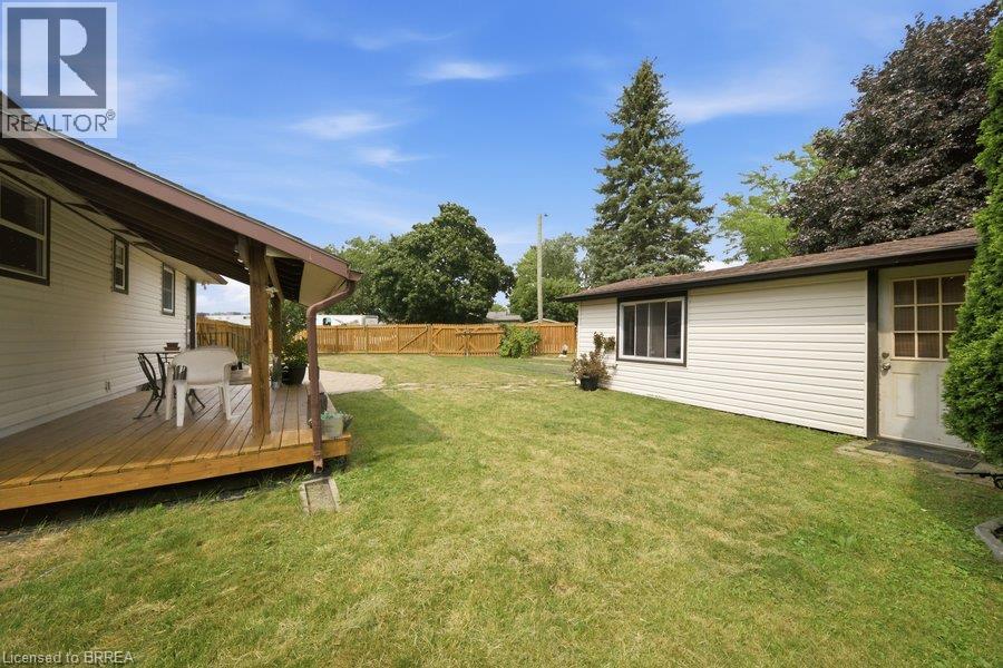 27 Frank Street, Brantford, Ontario  N3T 5C8 - Photo 7 - 40859134