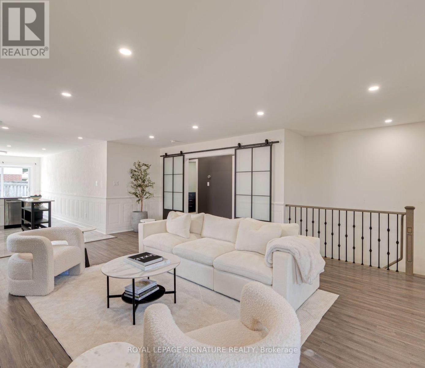 1085 KENSINGTON STREET, Innisfil, Ontario