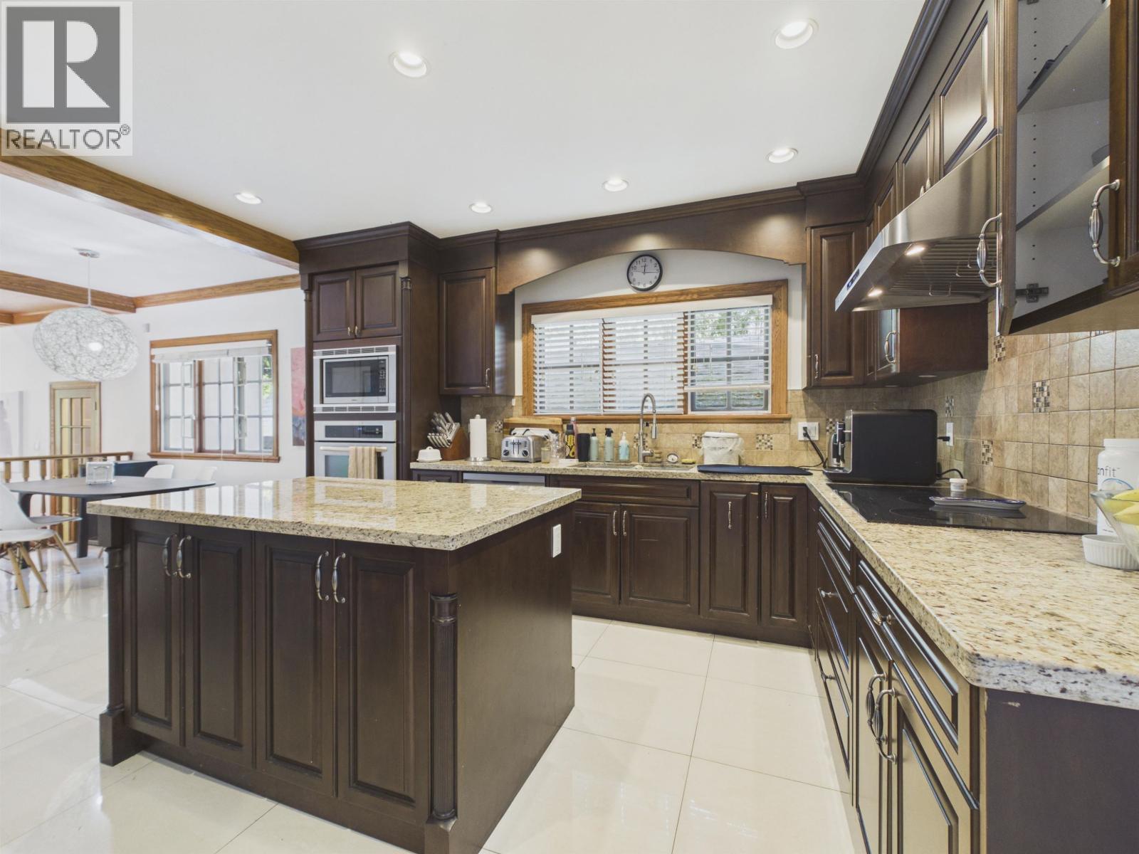 5649 Angus Drive, Vancouver, British Columbia  V6M 3N5 - Photo 9 - R3159698