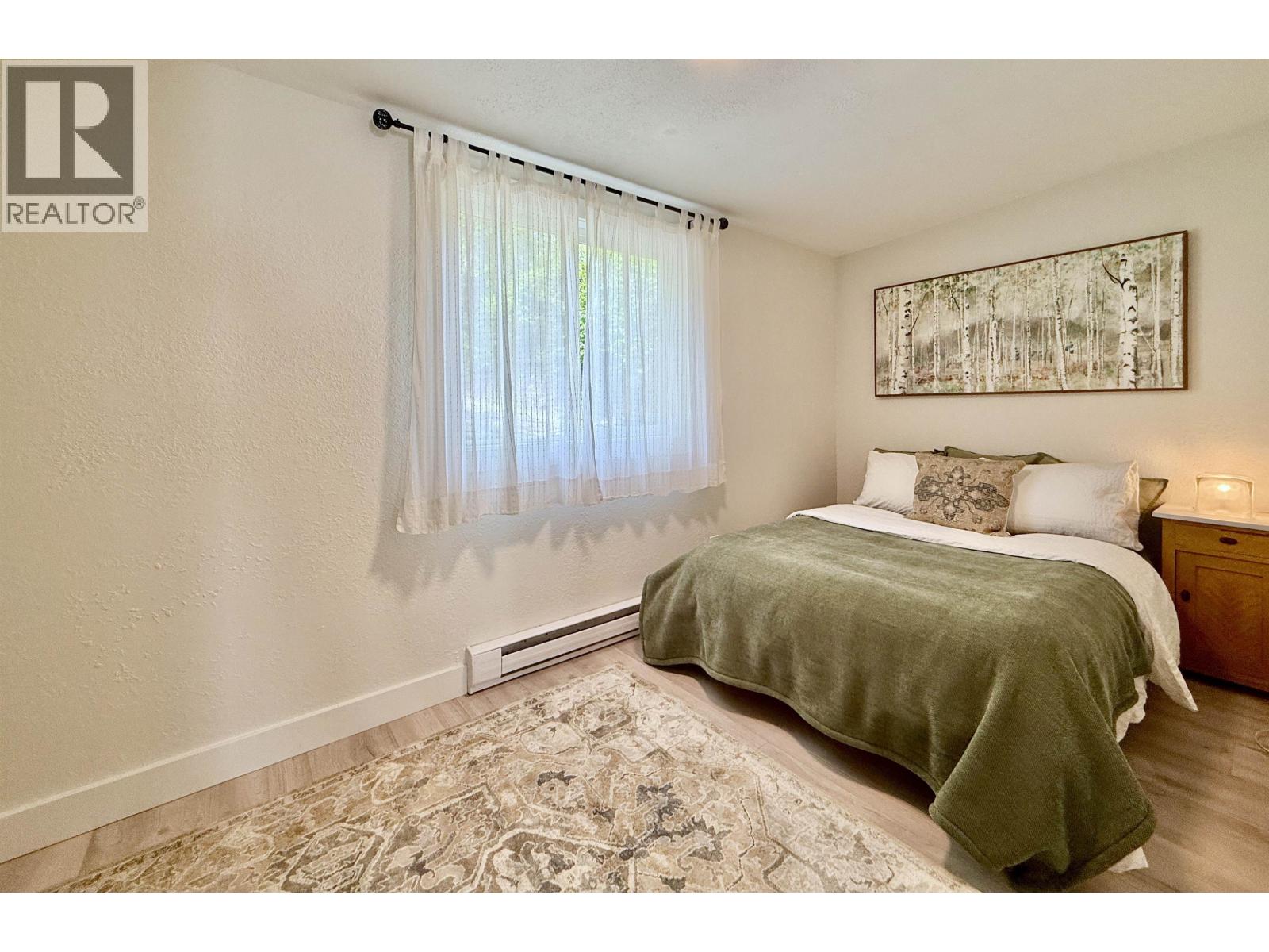 6376 Sunshine Coast Highway, Sechelt, British Columbia  V7Z 0M3 - Photo 17 - R3159703