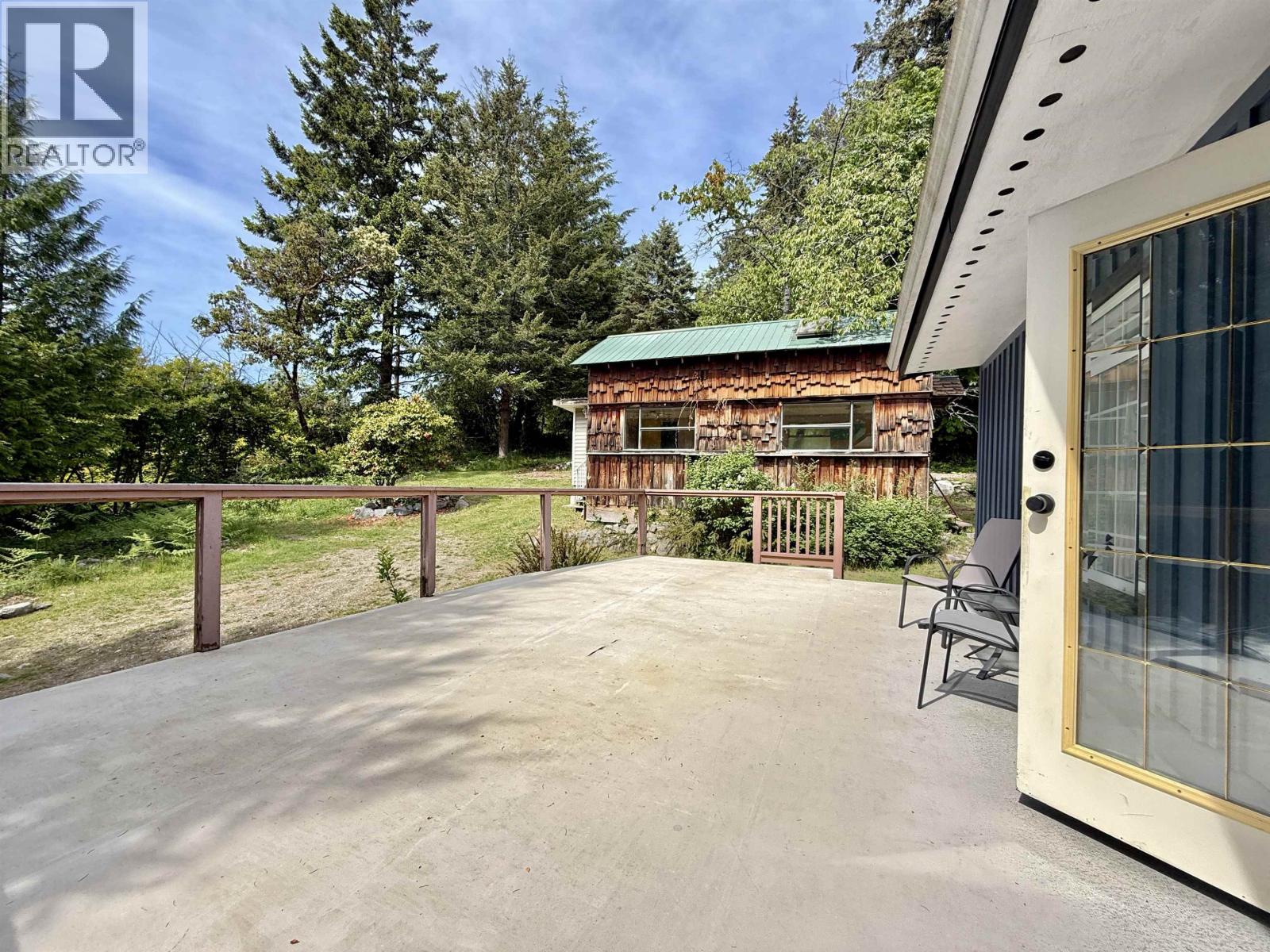 6376 Sunshine Coast Highway, Sechelt, British Columbia  V7Z 0M3 - Photo 22 - R3159703