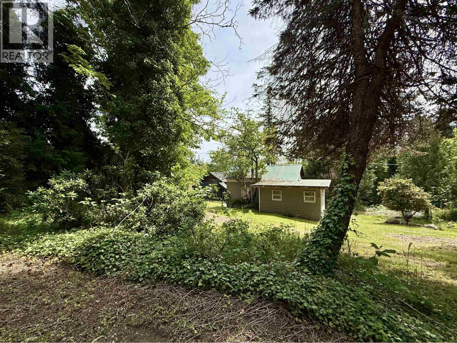 6376 Sunshine Coast Highway, Sechelt, British Columbia  V7Z 0M3 - Photo 32 - R3159703