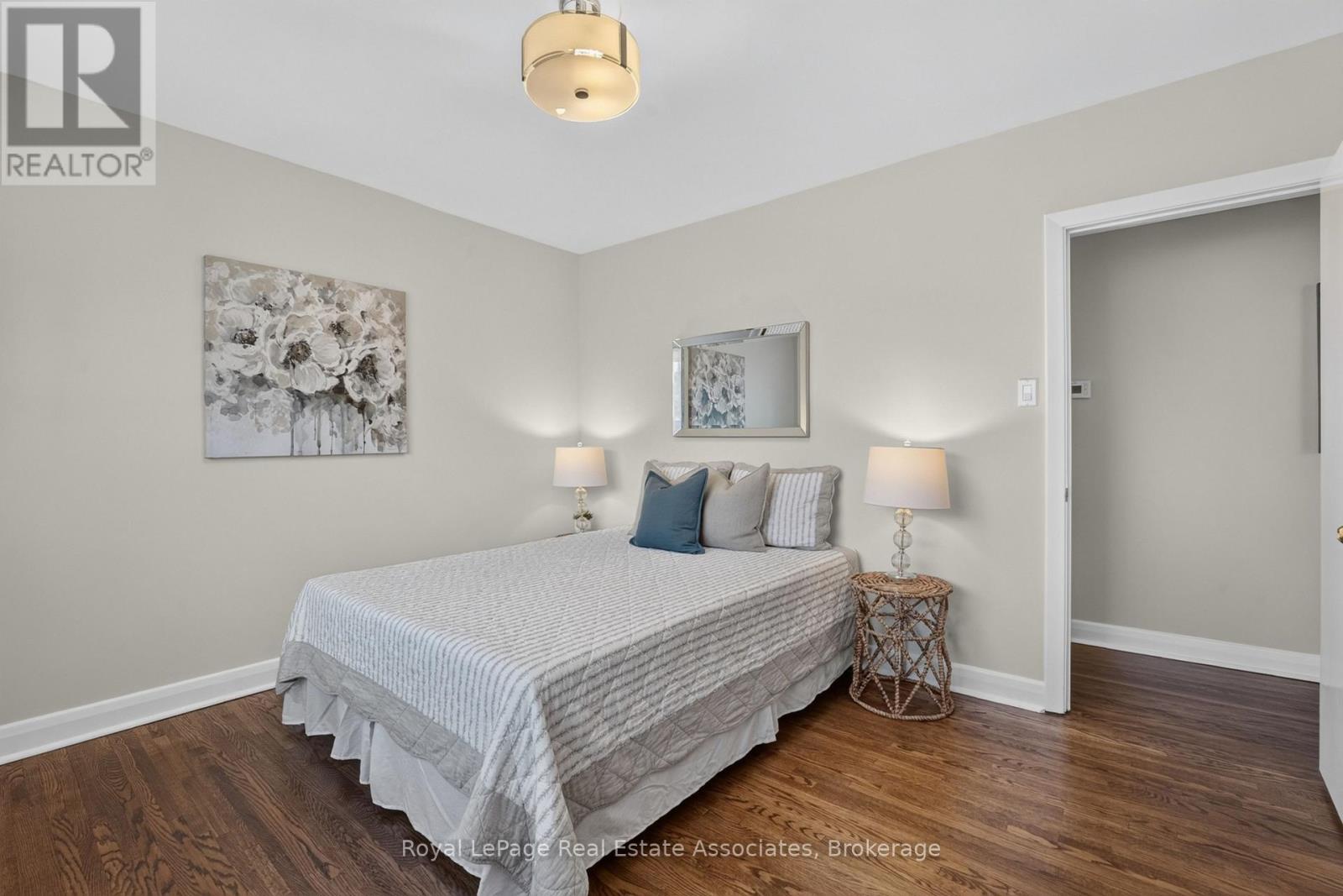 7 Greening Crescent, Toronto, Ontario  M9A 1N9 - Photo 20 - W13722596
