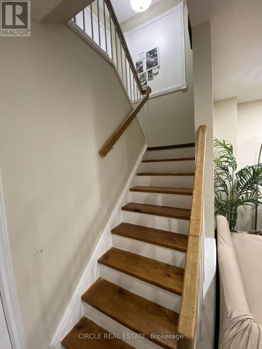 35 Fanshawe Drive, Brampton, Ontario  L6Z 1A7 - Photo 8 - W13627222