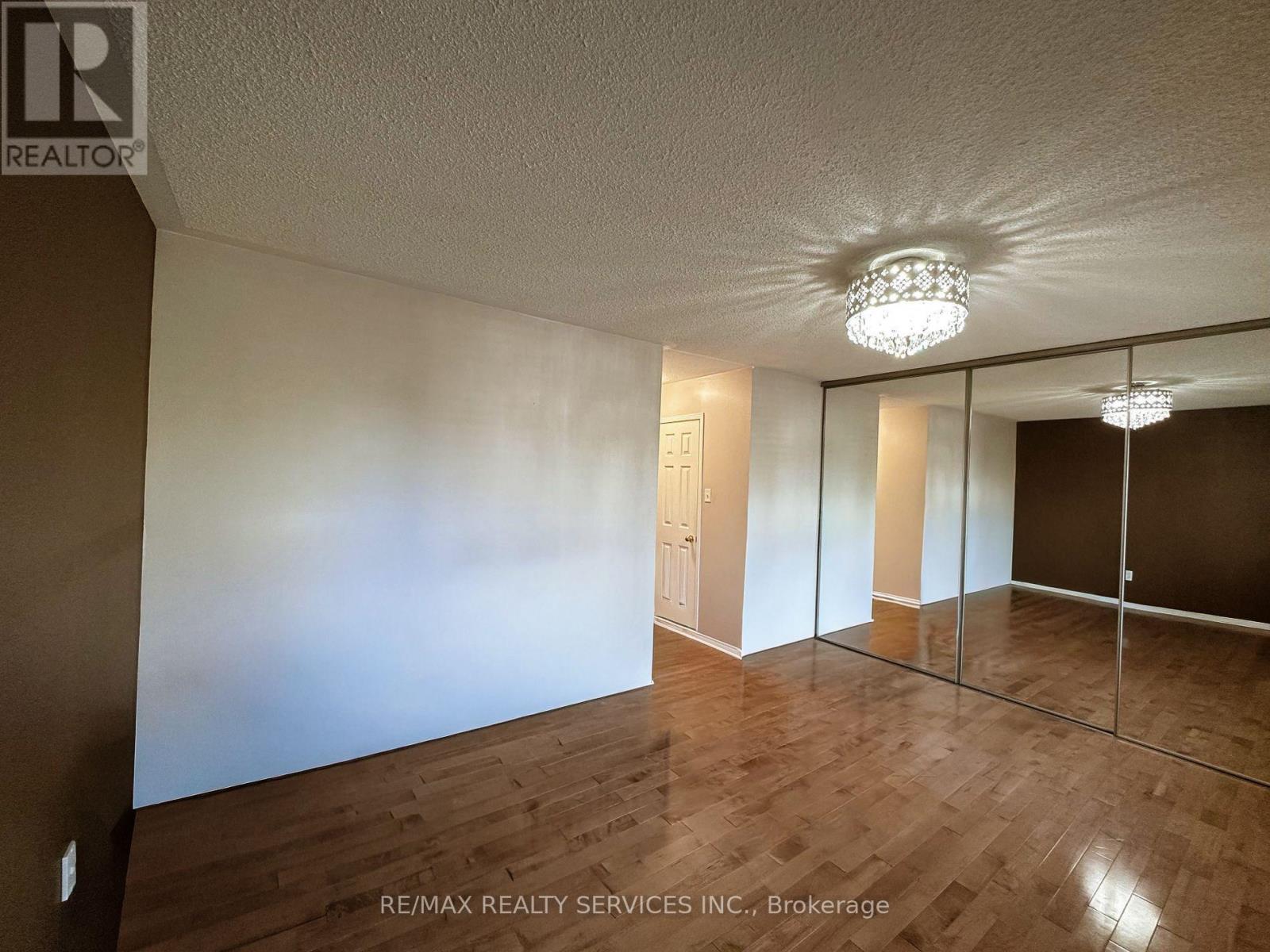 41 Sandyshores Drive, Brampton, Ontario L6R 2H2 - Photo 16 - W13722738