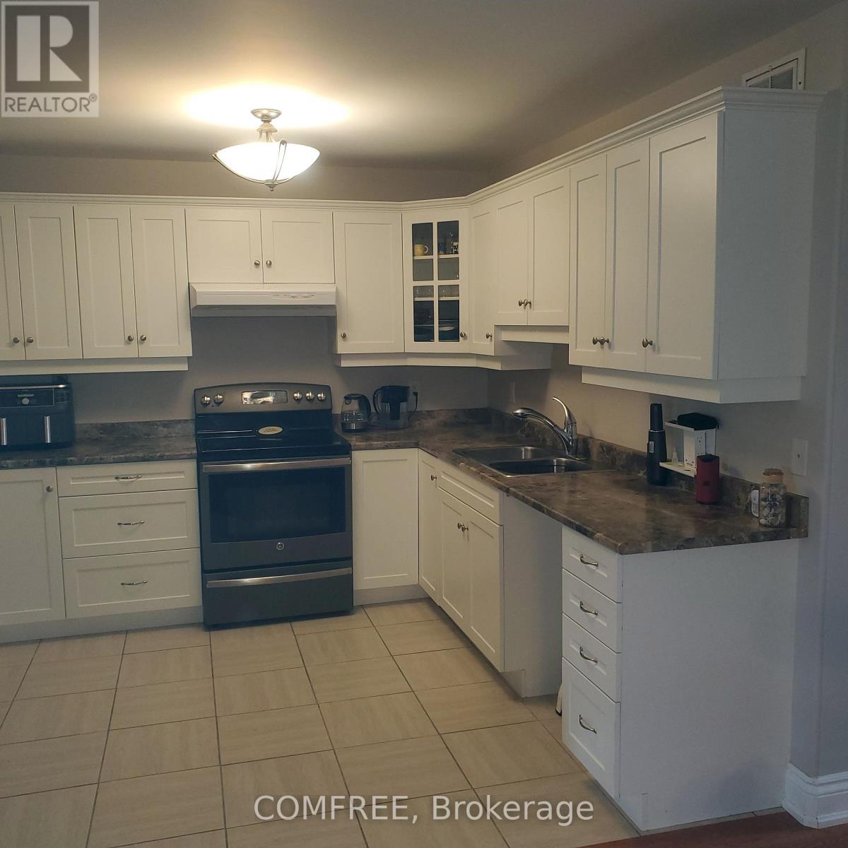 703 Aberdeen Street, Renfrew, Ontario  K7V 0A3 - Photo 7 - X13693716