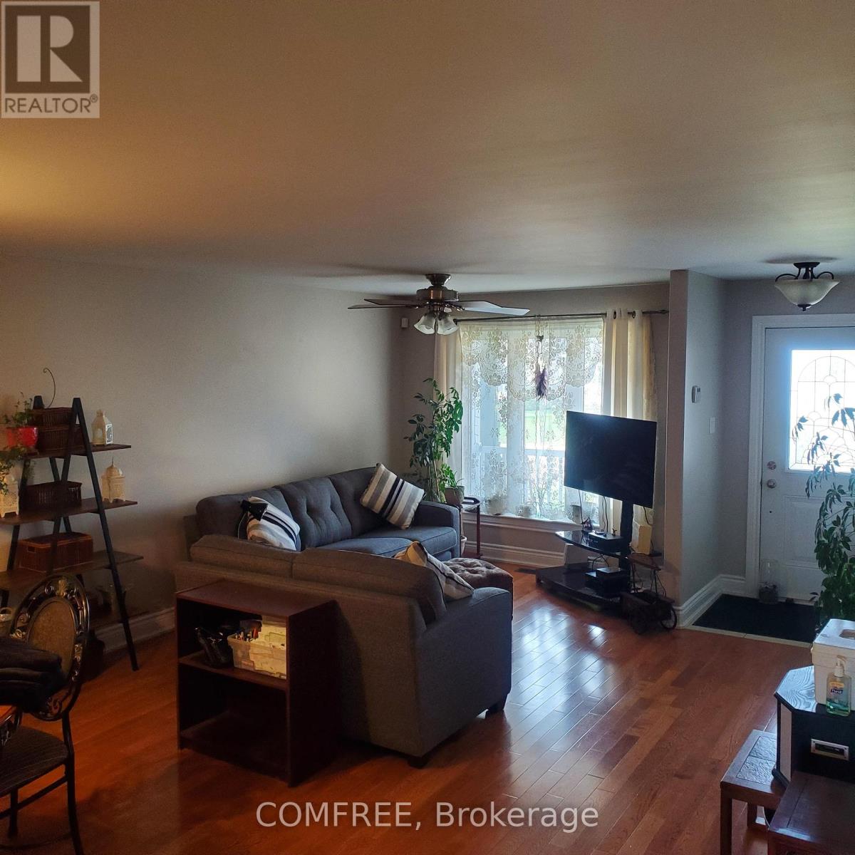 703 Aberdeen Street, Renfrew, Ontario  K7V 0A3 - Photo 4 - X13693716