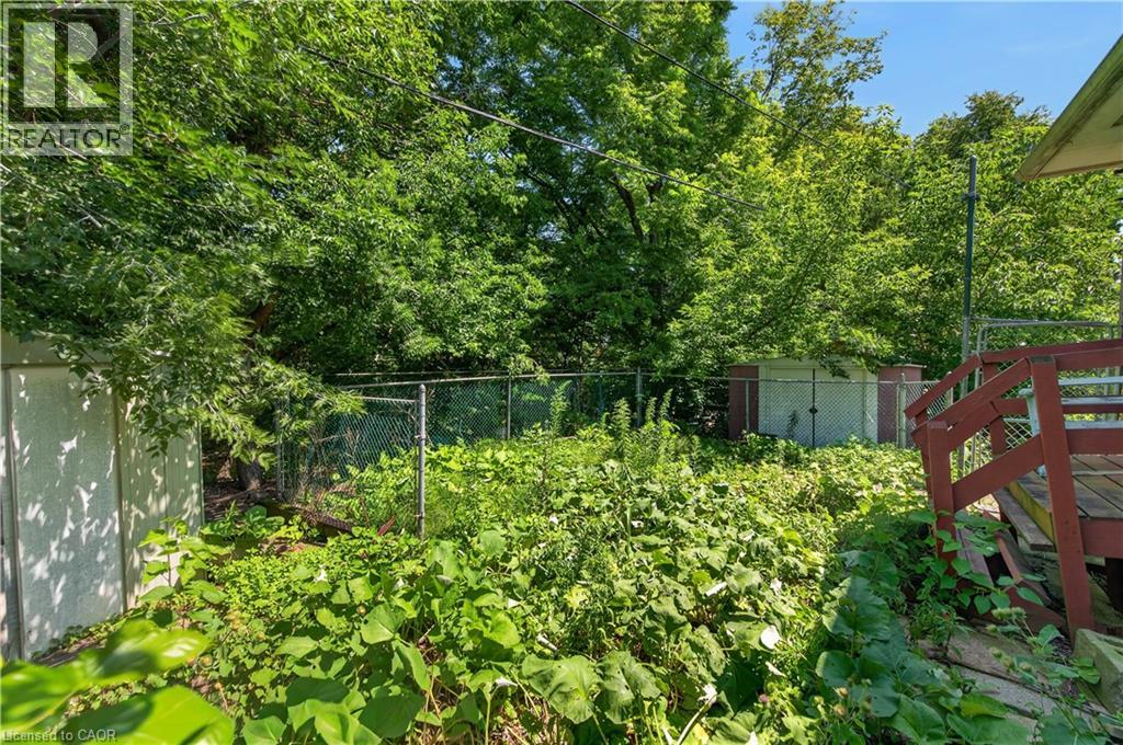 627 Geneva Park Drive, Burlington, Ontario  L7N 3C2 - Photo 10 - 40859157