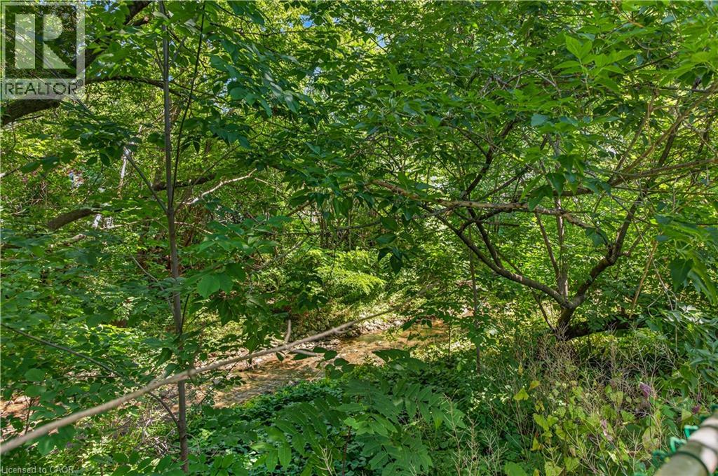 627 Geneva Park Drive, Burlington, Ontario  L7N 3C2 - Photo 14 - 40859157