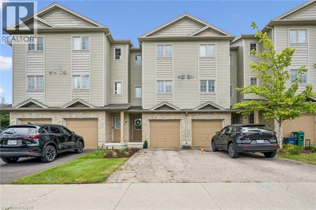 137 Highland Crescent, Kitchener, Ontario  N2M 0A1 - Photo 1 - 40858046