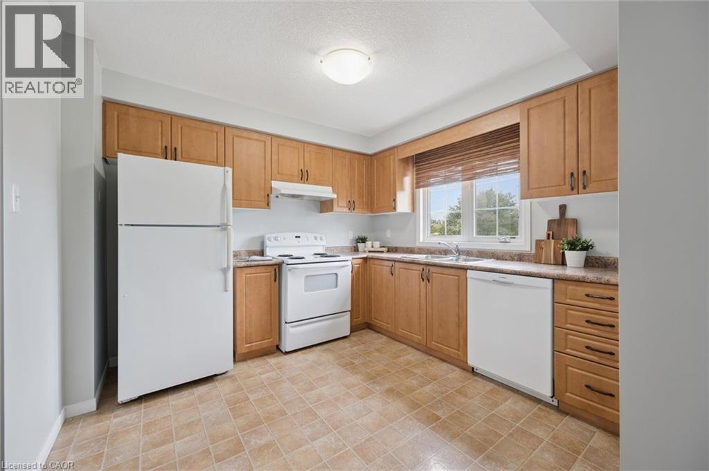 137 Highland Crescent, Kitchener, Ontario  N2M 0A1 - Photo 14 - 40858046