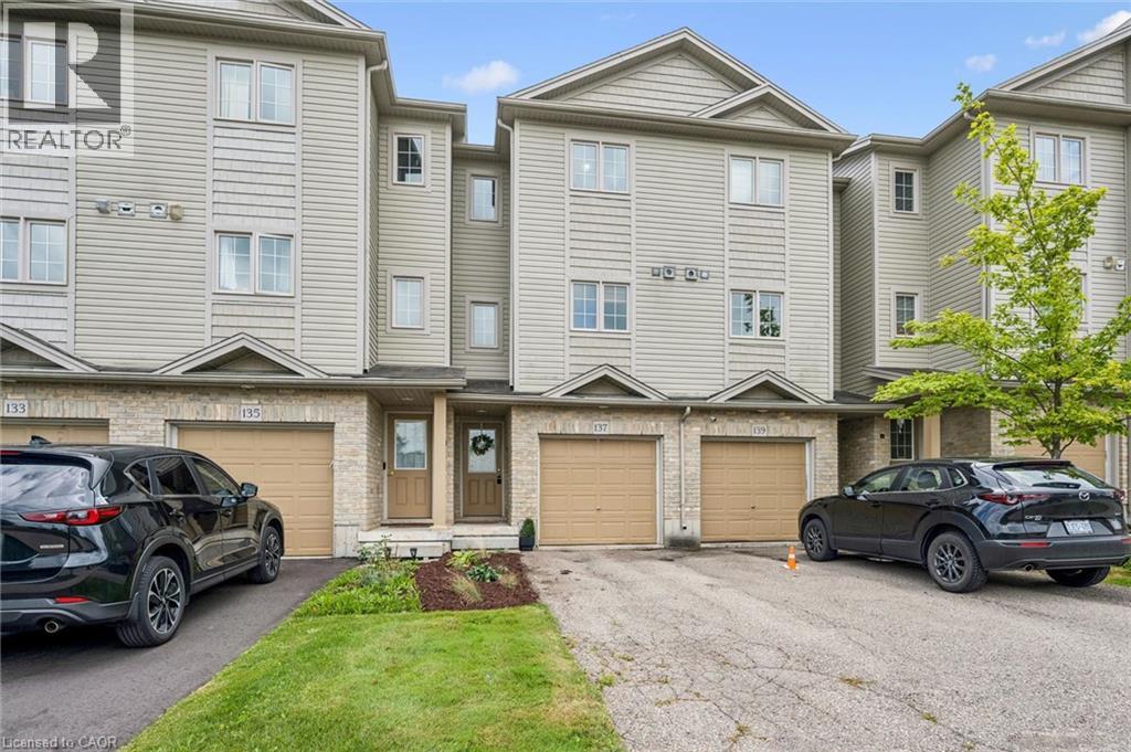 137 Highland Crescent, Kitchener, Ontario  N2M 0A1 - Photo 4 - 40858046
