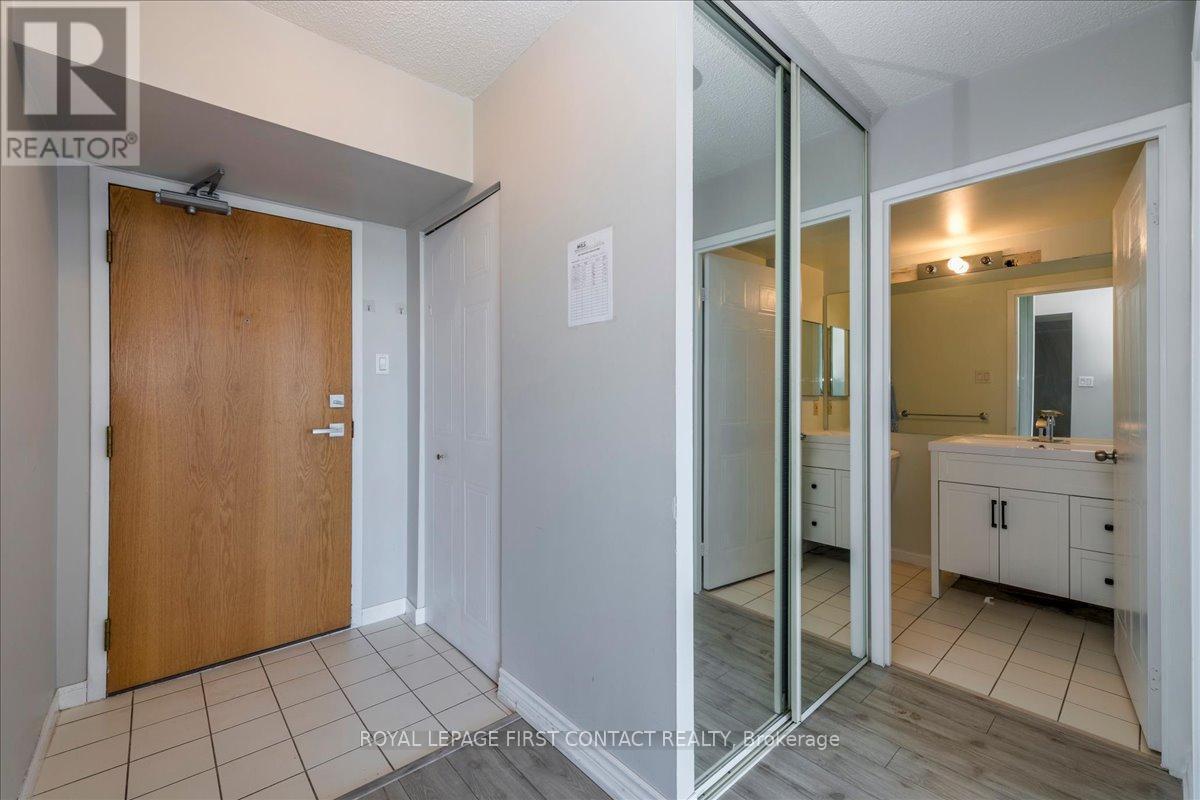 709 - 65 Ellen Street, Barrie, Ontario  L4N 3A5 - Photo 10 - S13698042