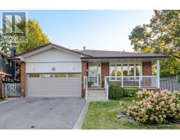 10 HOPEDALE COURT, Mississauga, Ontario