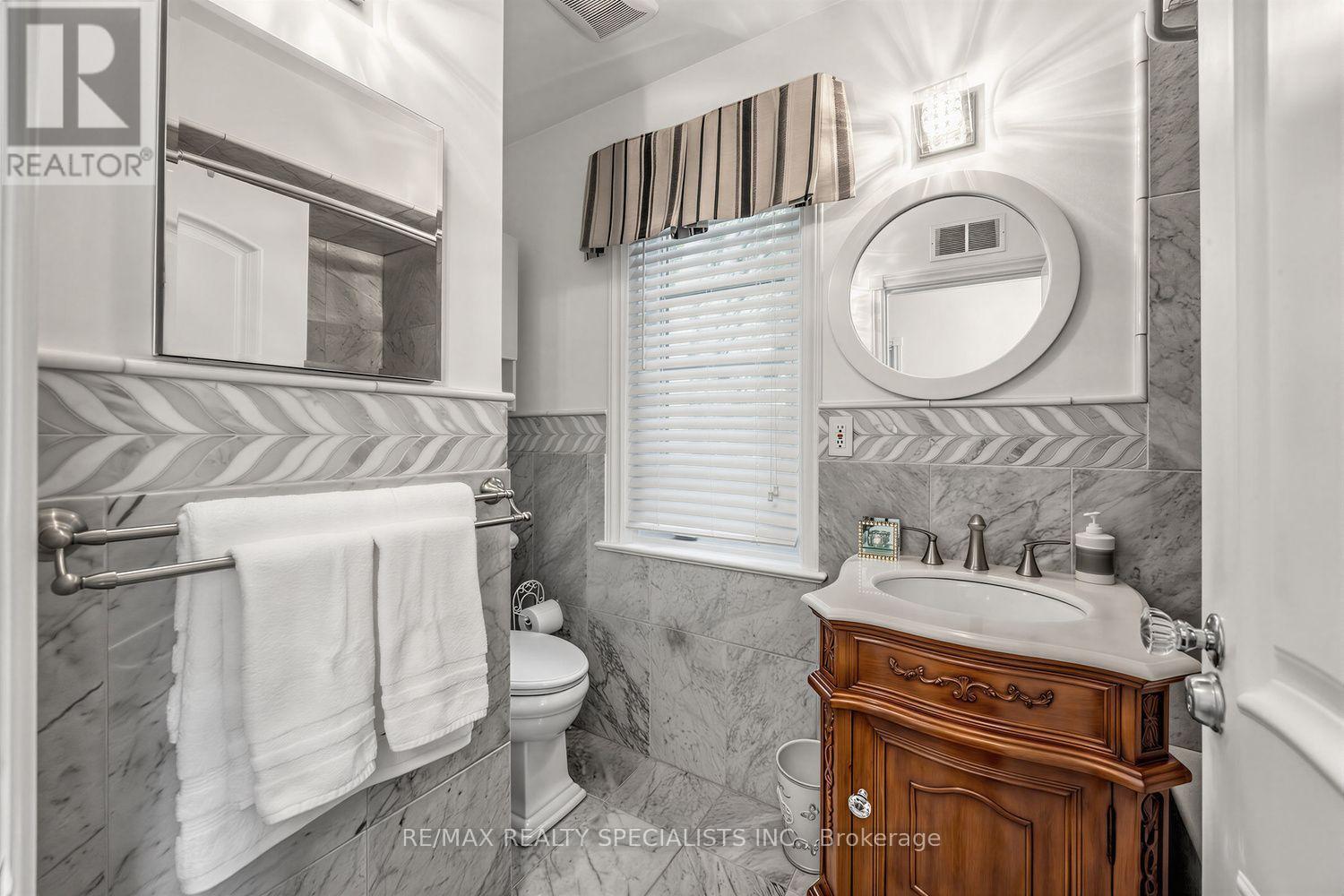 1211 Royal York Road, Toronto, Ontario  M9A 4B5 - Photo 21 - W13723730