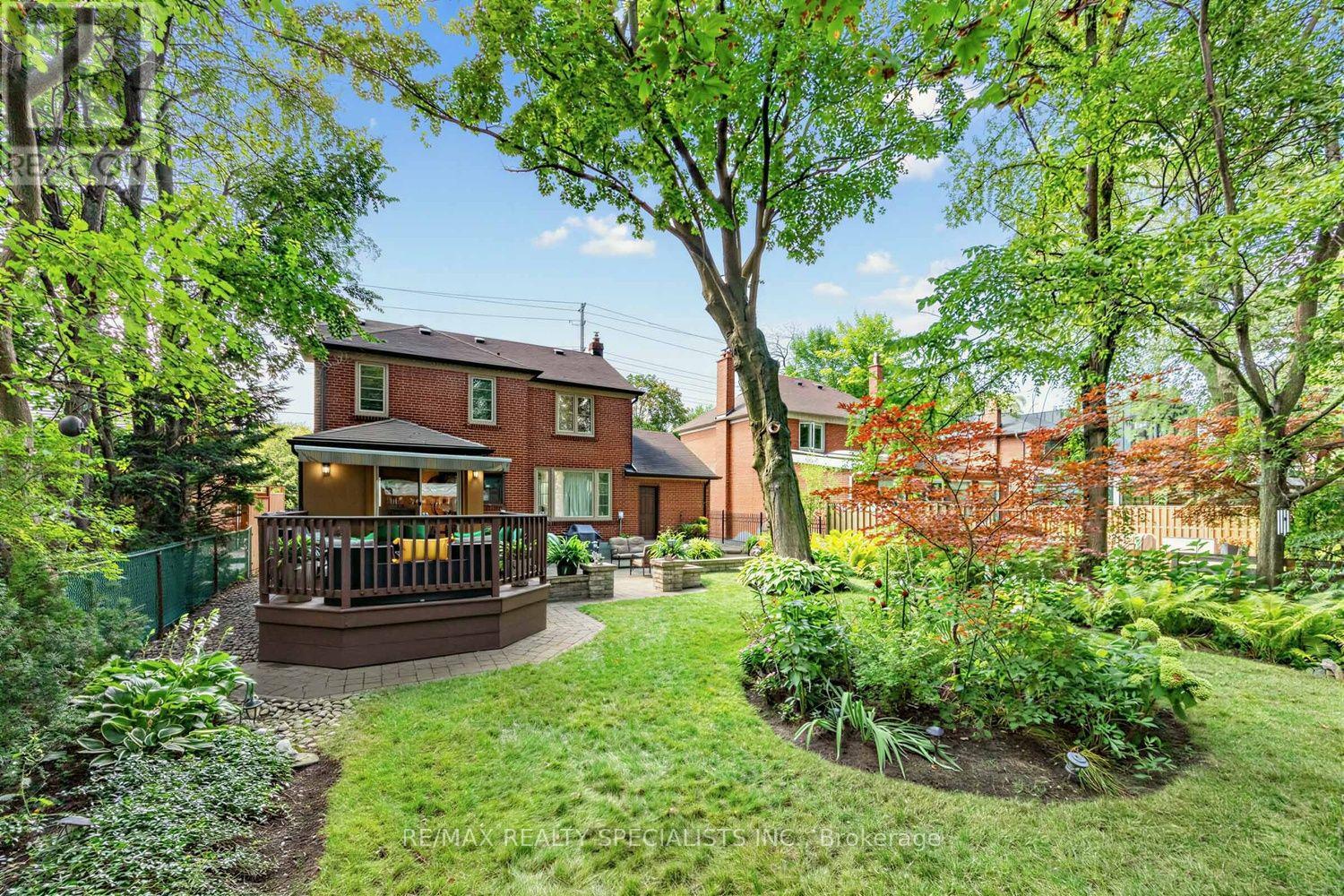 1211 Royal York Road, Toronto, Ontario  M9A 4B5 - Photo 38 - W13723730