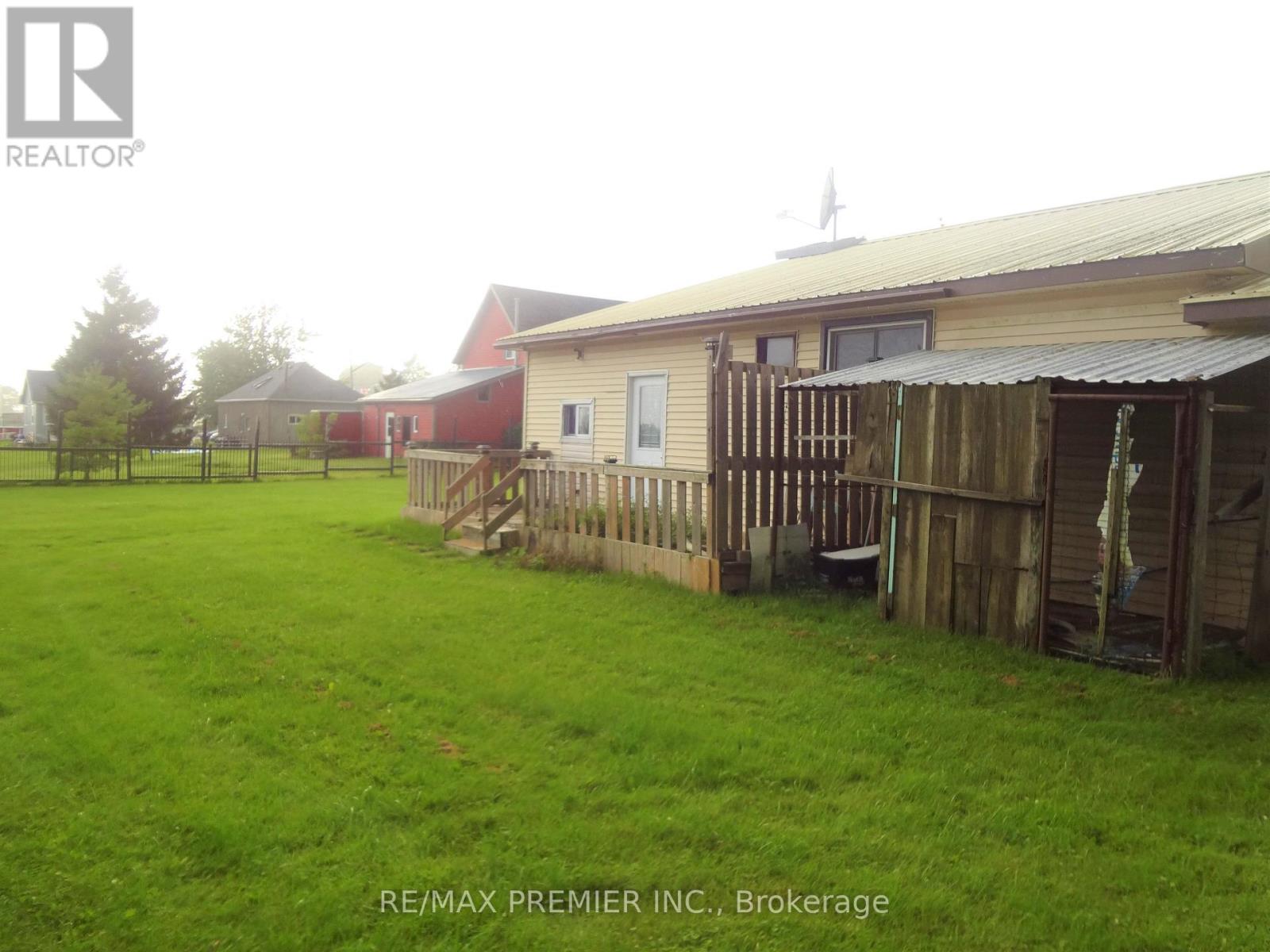 33 Main Street W, Haldimand, Ontario  N0A 1P0 - Photo 5 - X13723680