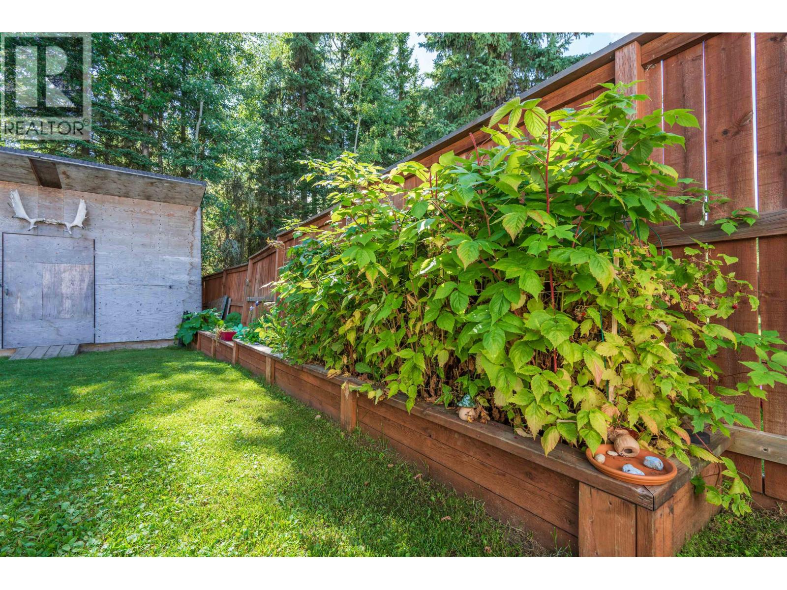 5423 Woodoak Crescent, Prince George, British Columbia  V2K 5A6 - Photo 30 - R3159663