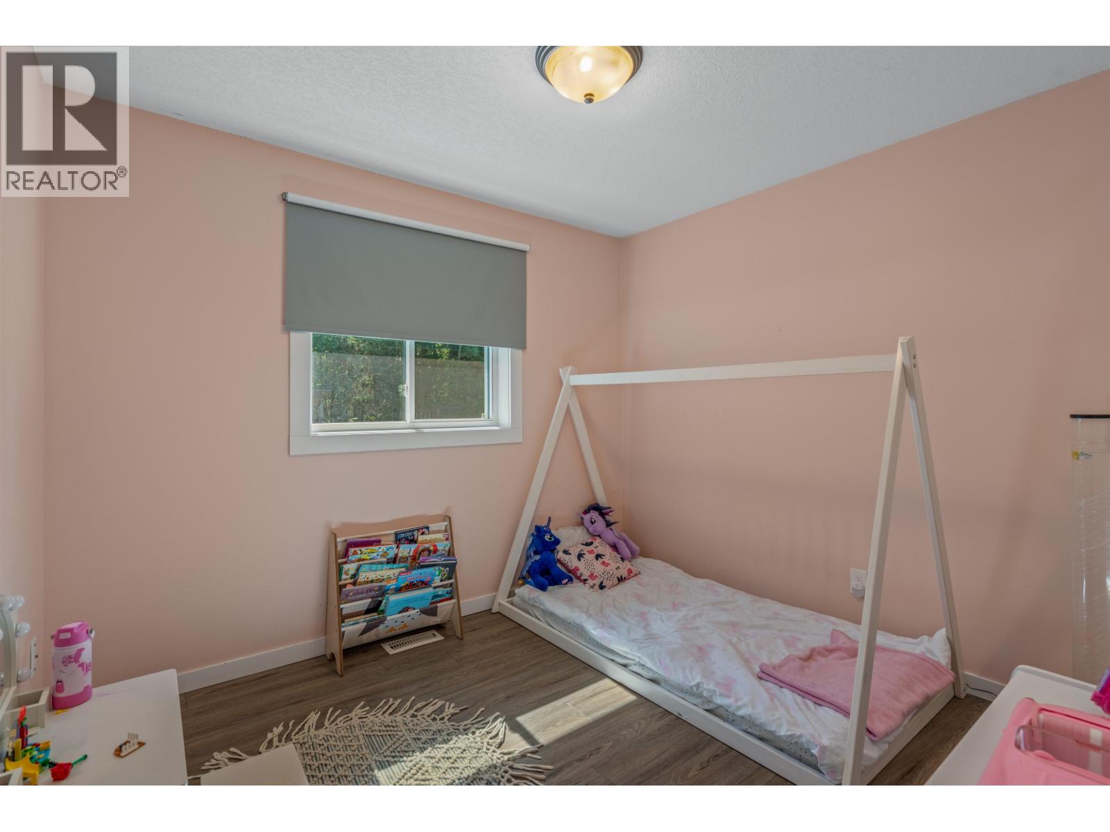5423 Woodoak Crescent, Prince George, British Columbia  V2K 5A6 - Photo 11 - R3159663