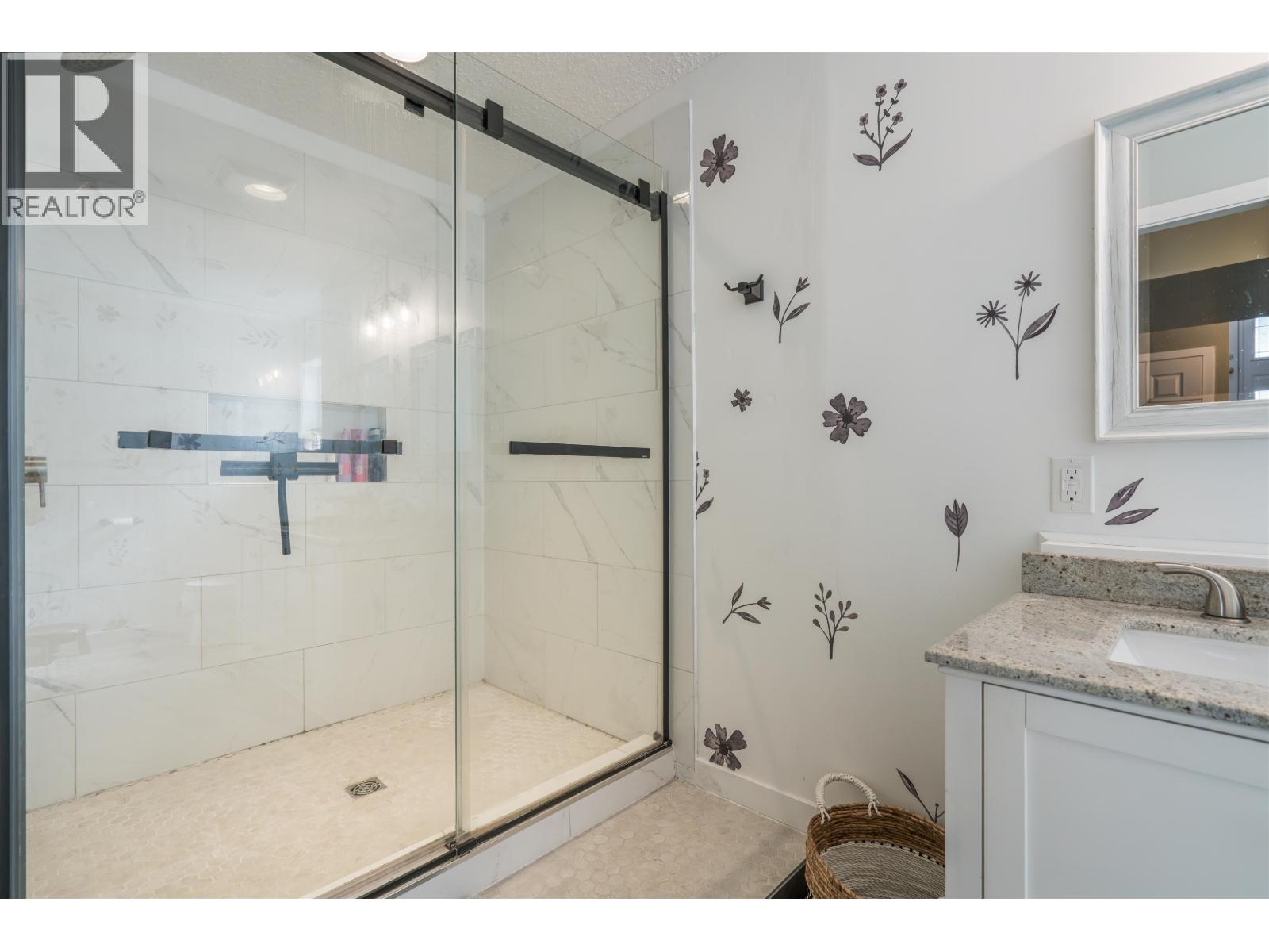 5423 Woodoak Crescent, Prince George, British Columbia  V2K 5A6 - Photo 17 - R3159663