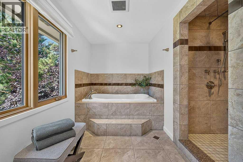15 Woodacres Way SW, Calgary, Alberta  T2W 4W2 - Photo 33 - A2336605