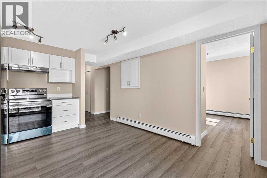 212, 1717 60 Street SE, Calgary, Alberta  T2A 7Y7 - Photo 8 - A2340579