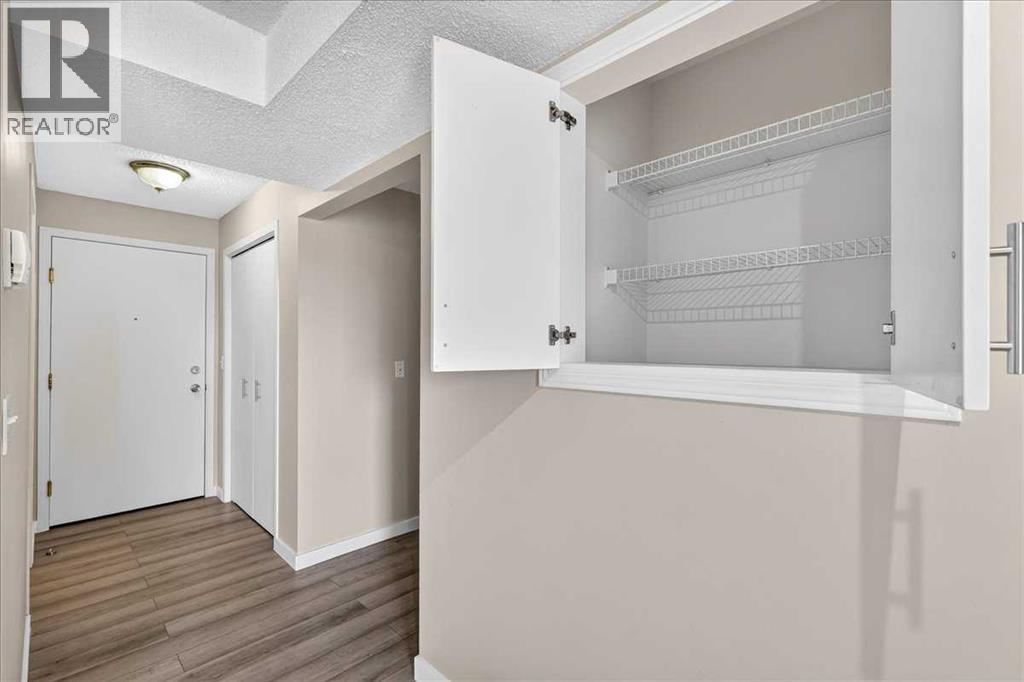 212, 1717 60 Street SE, Calgary, Alberta  T2A 7Y7 - Photo 12 - A2340579
