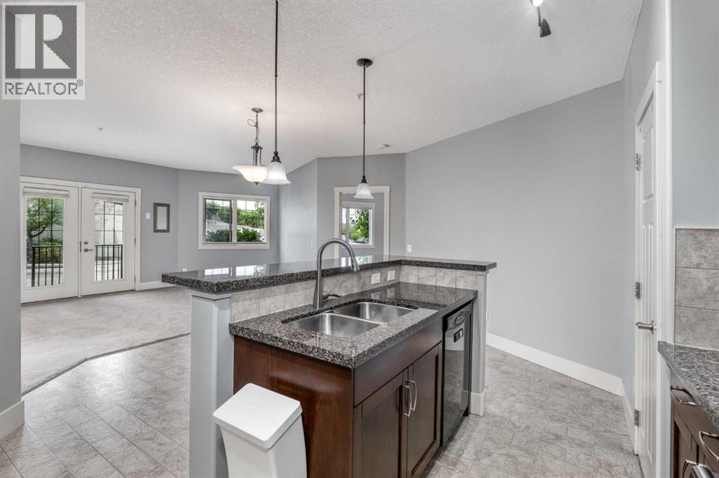 117, 77 George Fox Trail W, Cochrane, Alberta T4C 0N1 - Photo 6 - A2340713