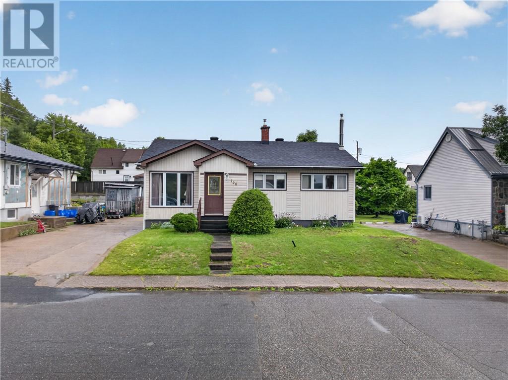 106 Rockview Road, Levack, Ontario  P0M 2C0 - Photo 1 - 2130075