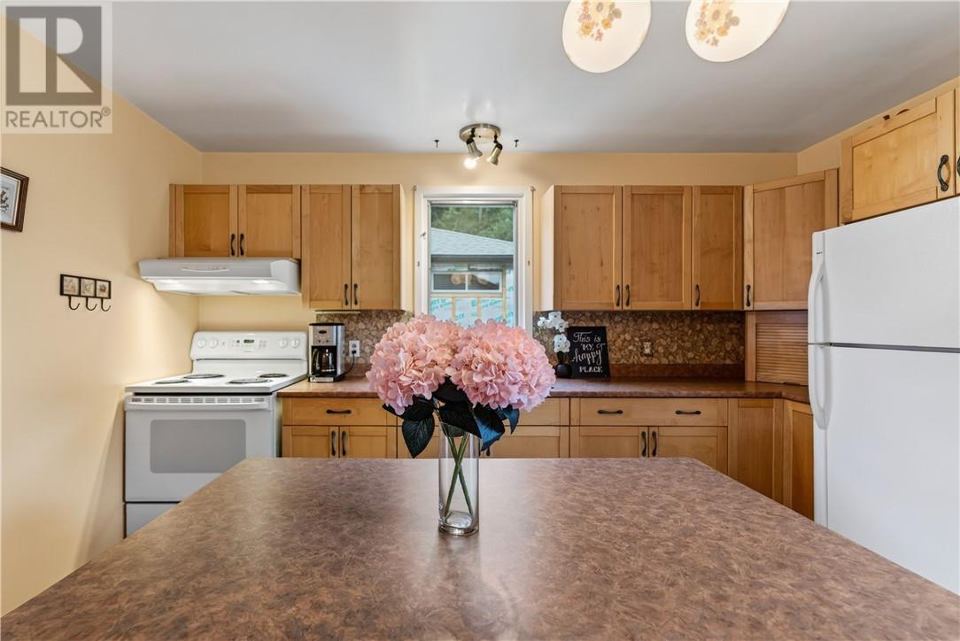 106 Rockview Road, Levack, Ontario  P0M 2C0 - Photo 17 - 2130075
