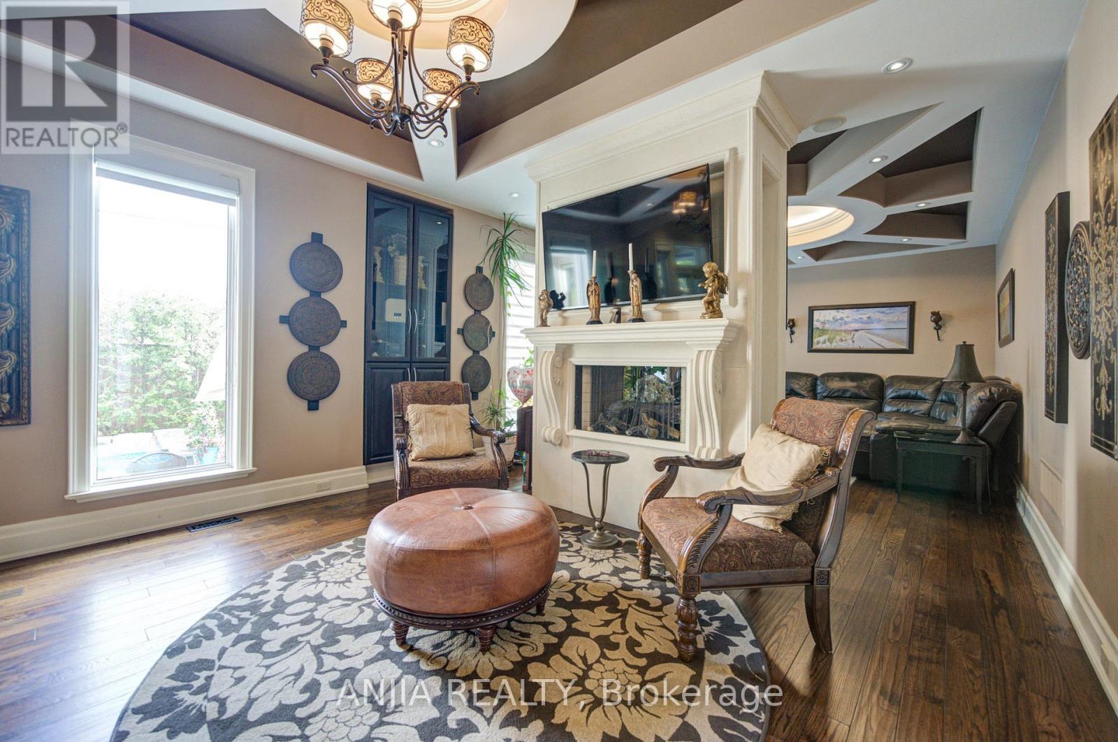 452 Fernleigh Circle S, Richmond Hill, Ontario L4C 1E6 - Photo 7 - N13530394
