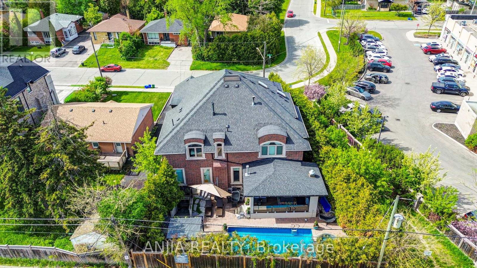 452 Fernleigh Circle S, Richmond Hill, Ontario L4C 1E6 - Photo 44 - N13530394