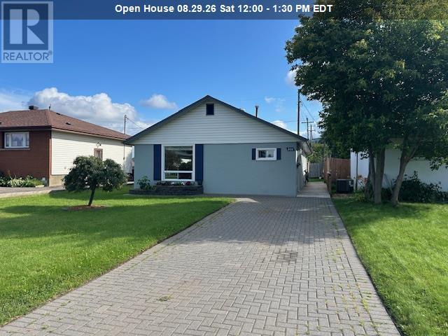 208 Gordon ST, Thunder Bay, Ontario