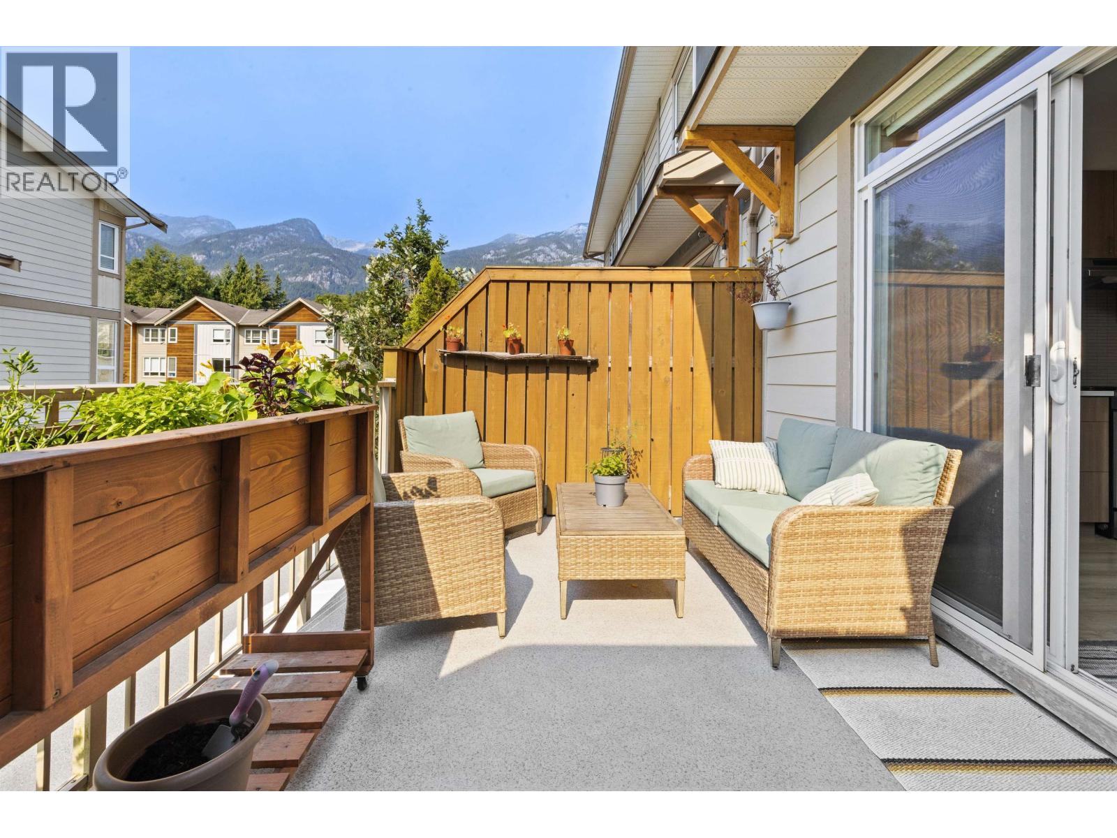 4 1188 Wilson Crescent, Squamish, British Columbia  V8B 0A9 - Photo 5 - R3159653