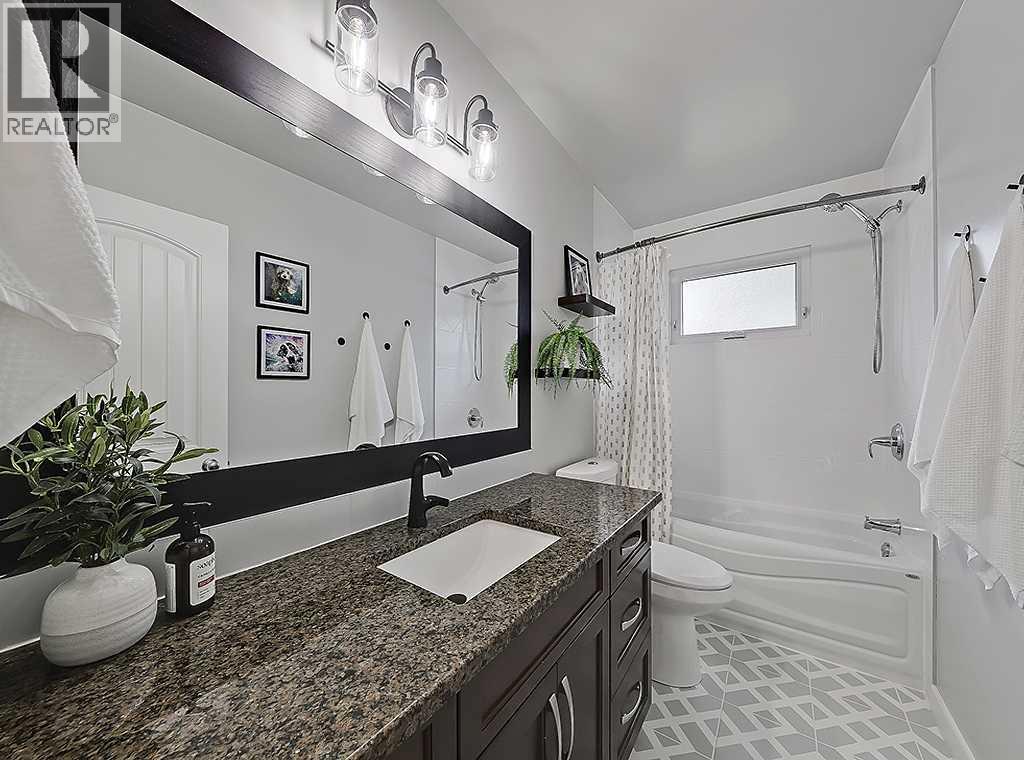 325 Whitney Crescent SE, Calgary, Alberta  T2J 1E7 - Photo 26 - A2340842