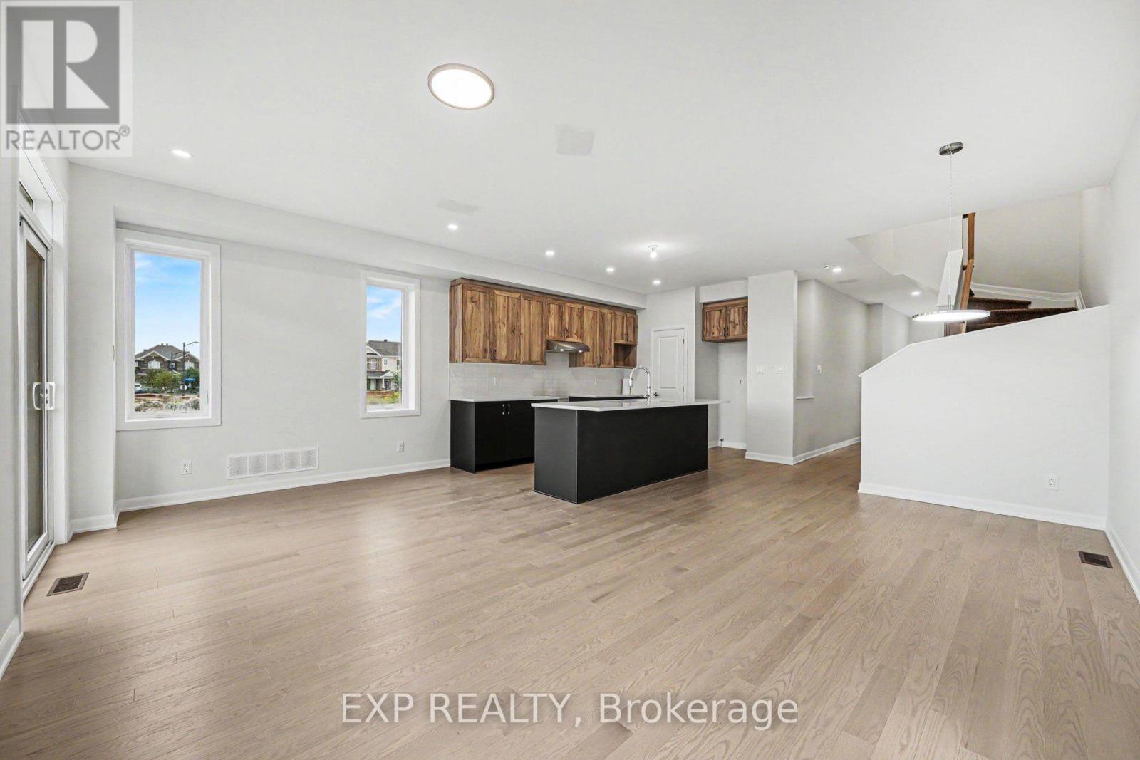 650 Moonglade Crescent, Ottawa, Ontario K2J 7N2 - Photo 6 - X13723830