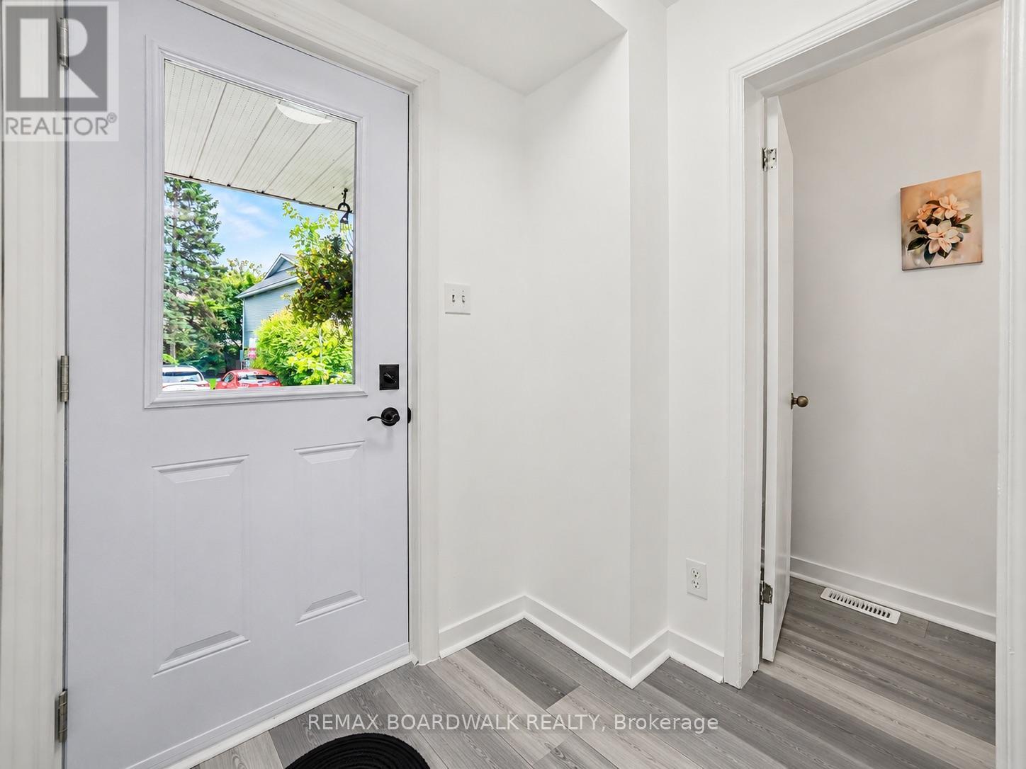 314 Valade Crescent, Ottawa, Ontario  K4A 2X4 - Photo 3 - X13723894