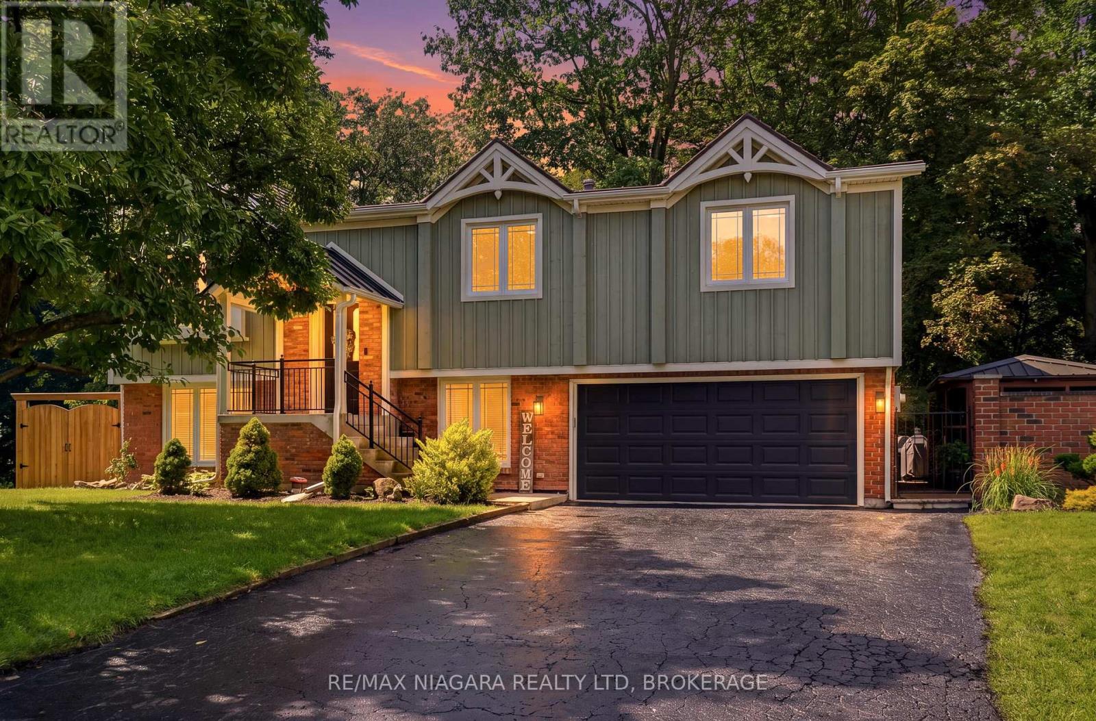 25 BERKHOUT TERRACE, Pelham, Ontario