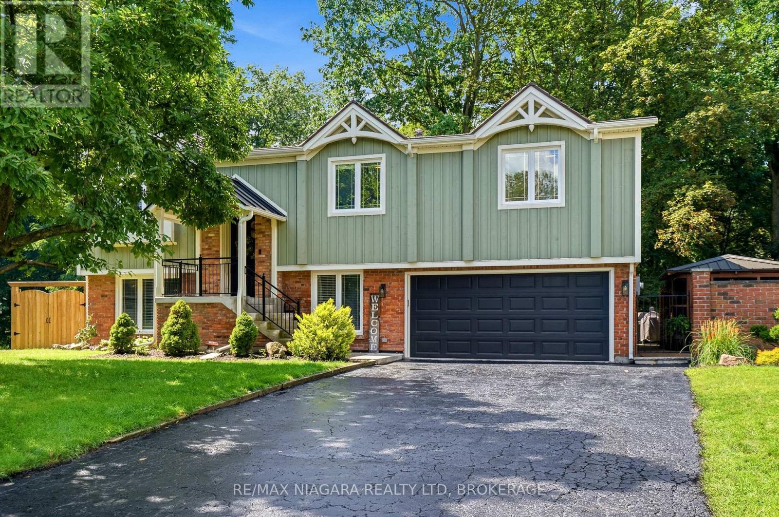 25 Berkhout Terrace, Pelham, Ontario  L0S 1E2 - Photo 2 - X13723926