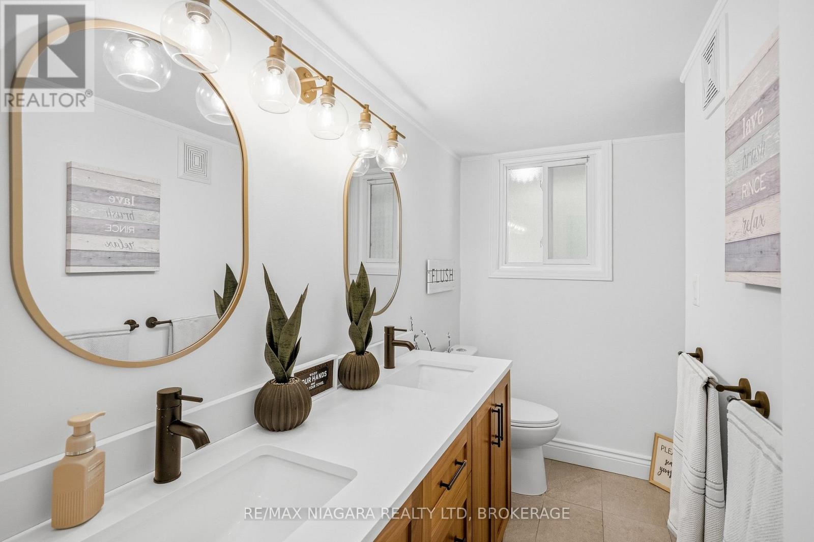 25 Berkhout Terrace, Pelham, Ontario  L0S 1E2 - Photo 32 - X13723926