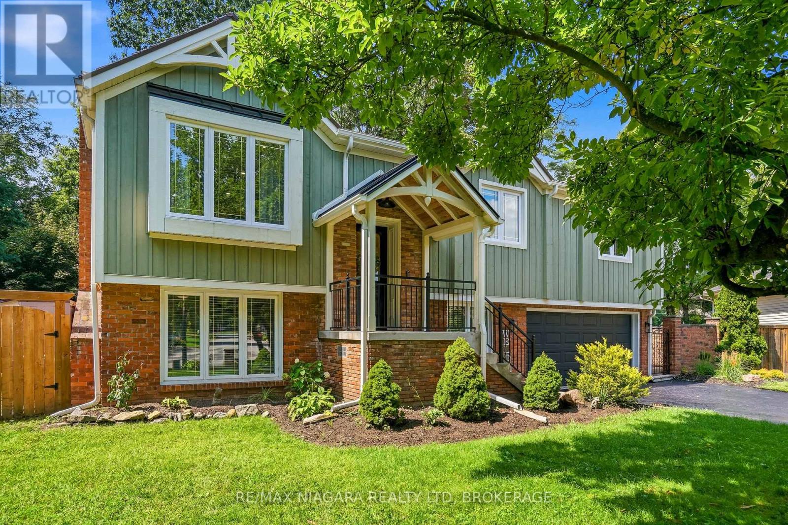 25 Berkhout Terrace, Pelham, Ontario  L0S 1E2 - Photo 4 - X13723926